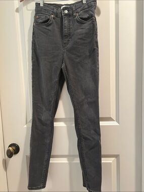 H&M High Rise High Waist Skinny Stretchy Black Gray color Denim Jeans size 6